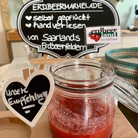 Hotel-Bistro-Europa Merchweiler Buitenkant foto