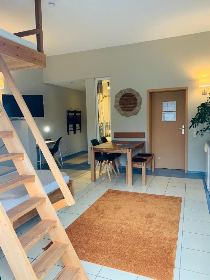 Hotel-Bistro-Europa Merchweiler Buitenkant foto